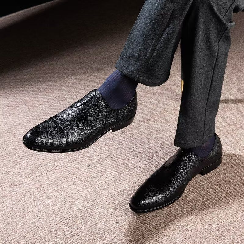 Sapatos Formais Masculinos Com Textura Exótica Derbies - Preto