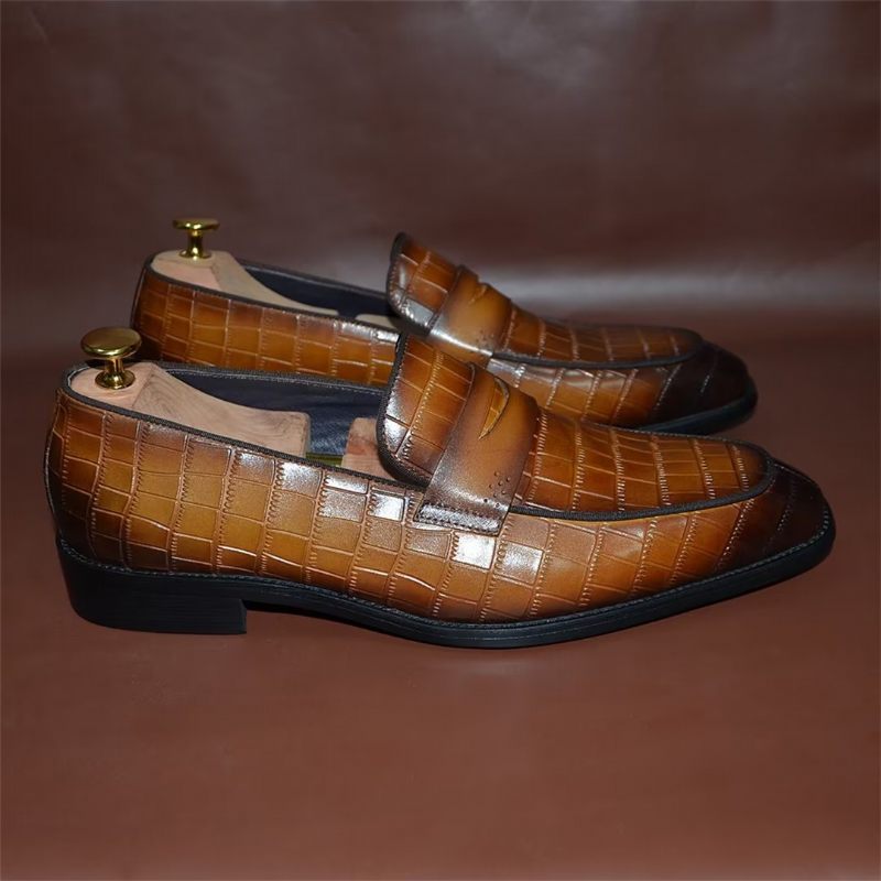 Sapatos Formais Masculinos Contemporâneos Slip-on Elegance Sociais - Marrom