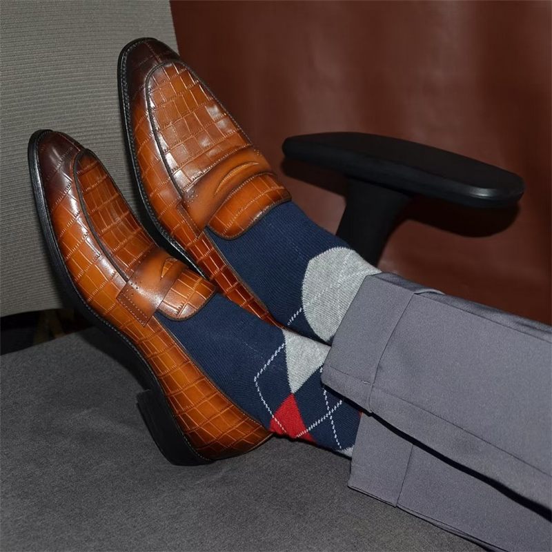 Sapatos Formais Masculinos Contemporâneos Slip-on Elegance Sociais - Marrom