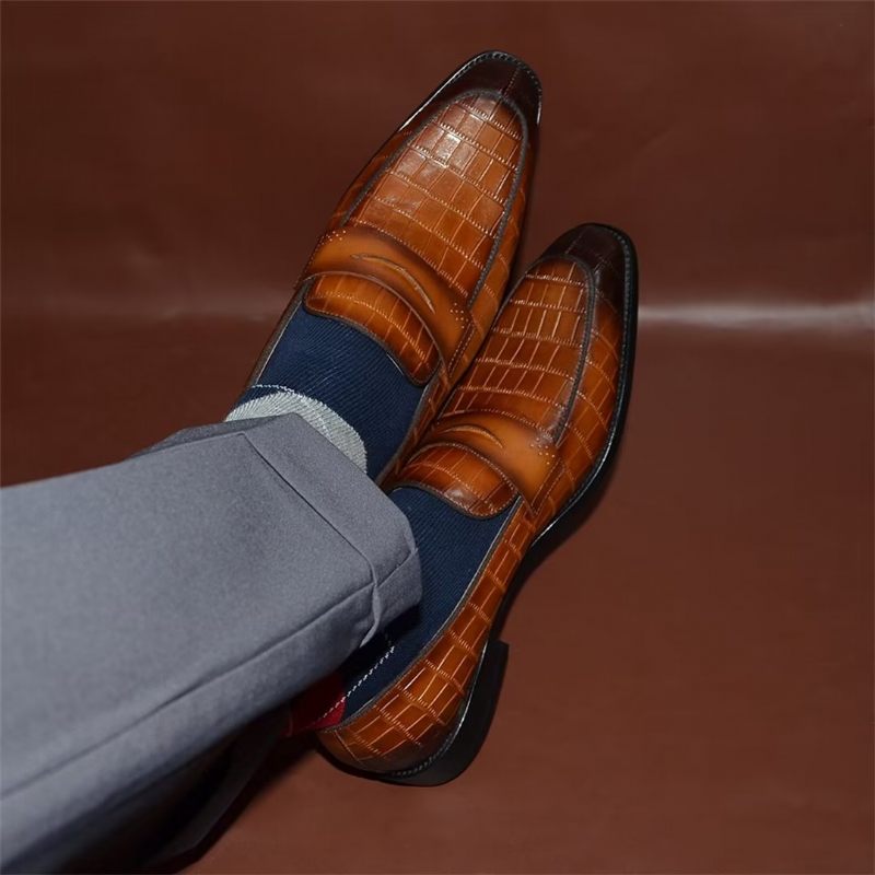 Sapatos Formais Masculinos Contemporâneos Slip-on Elegance Sociais - Marrom