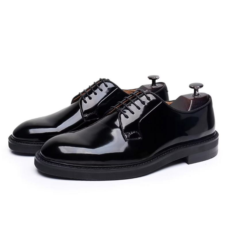 Sapatos Formais Masculinos Couro Com Cadarço - Preto1