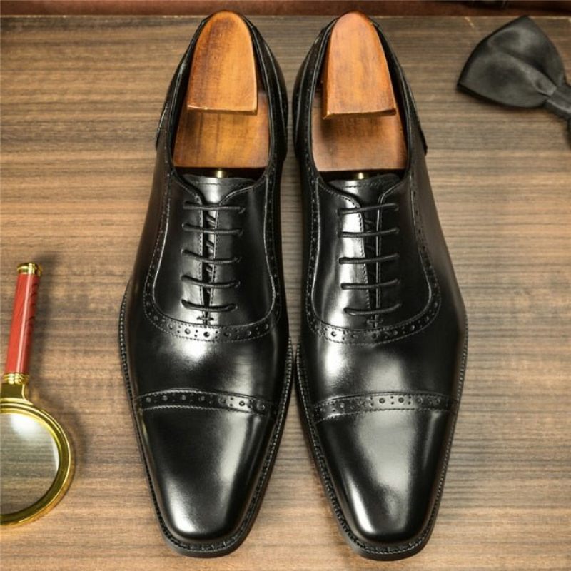 Sapatos Formais Masculinos Couro Com Cordões - Preto