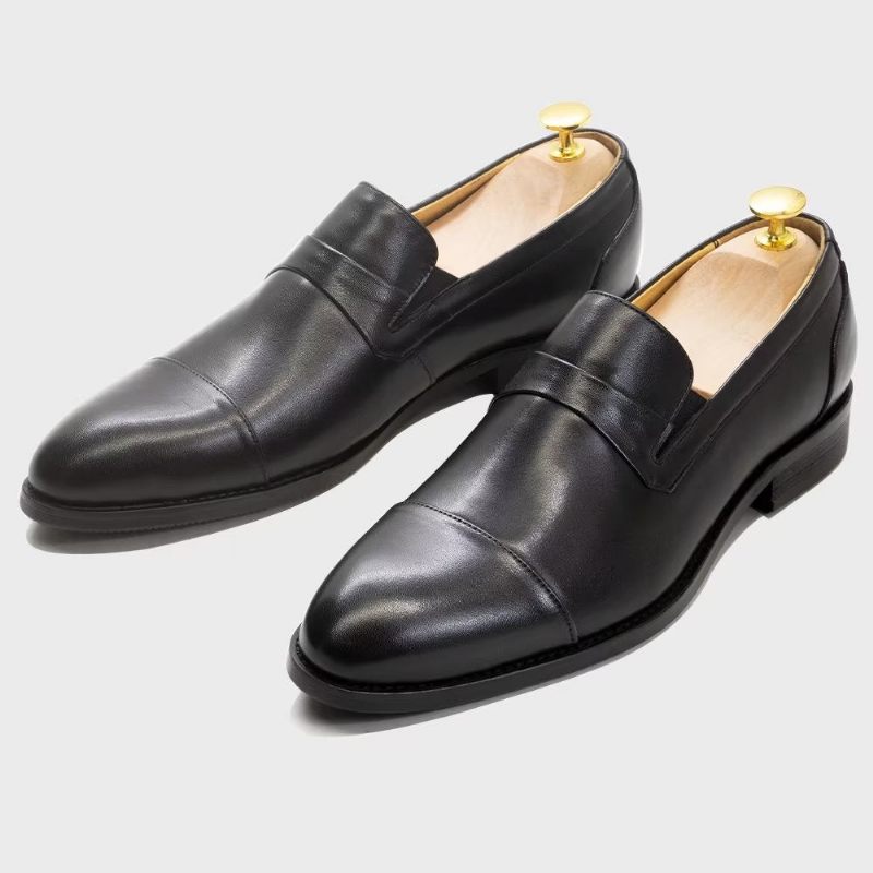 Sapatos Formais Masculinos Couro Com Cordões - Preto 