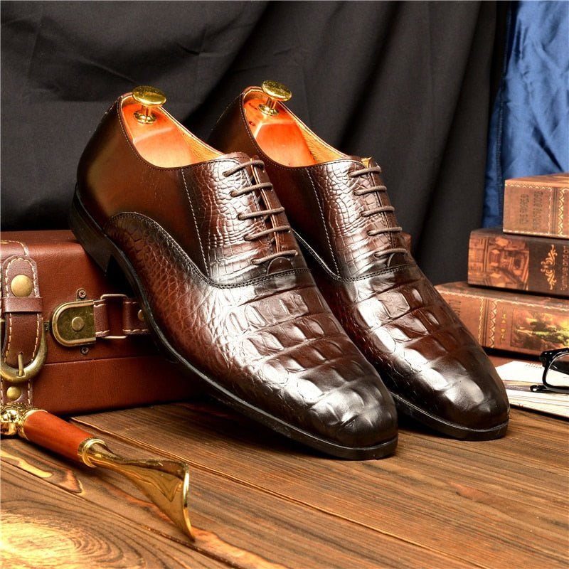 Sapatos Formais Masculinos Couro Esculpido Exótico Brogue - Café