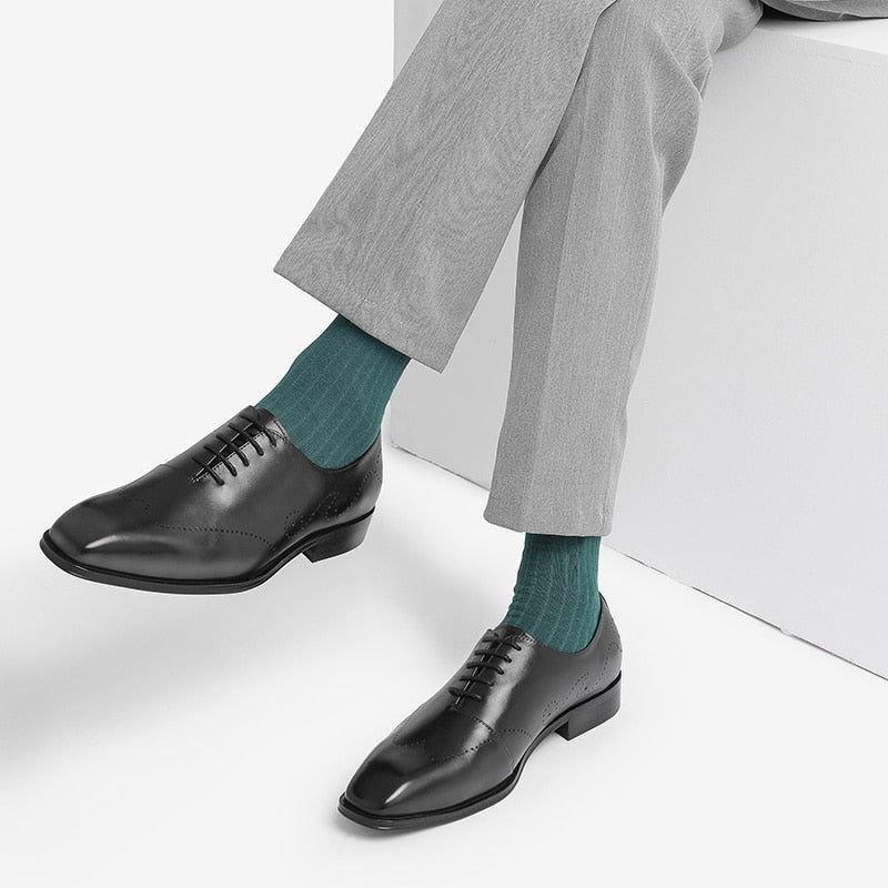 Sapatos Formais Masculinos Couro Genuíno Com Bico Fino Brogue - Preto