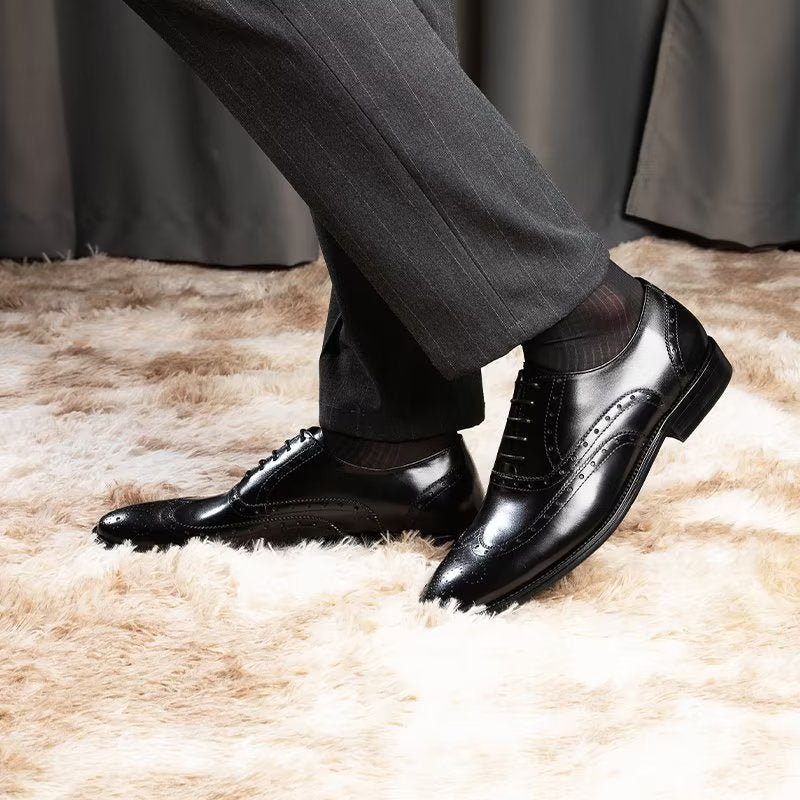 Sapatos Formais Masculinos Couro Luxuoso Brogue - Preto