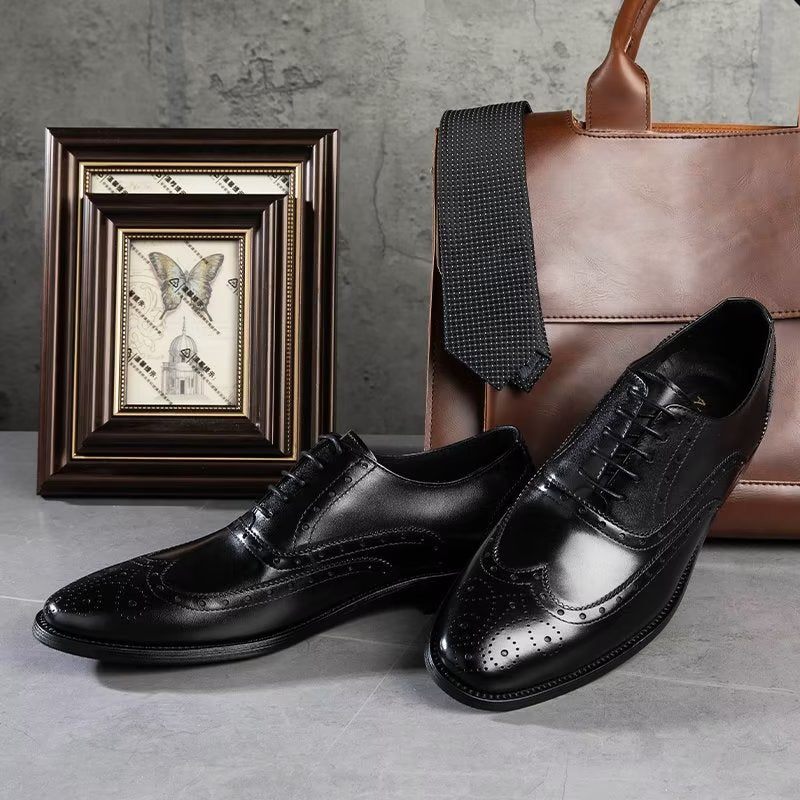 Sapatos Formais Masculinos Couro Luxuoso Brogue - Preto