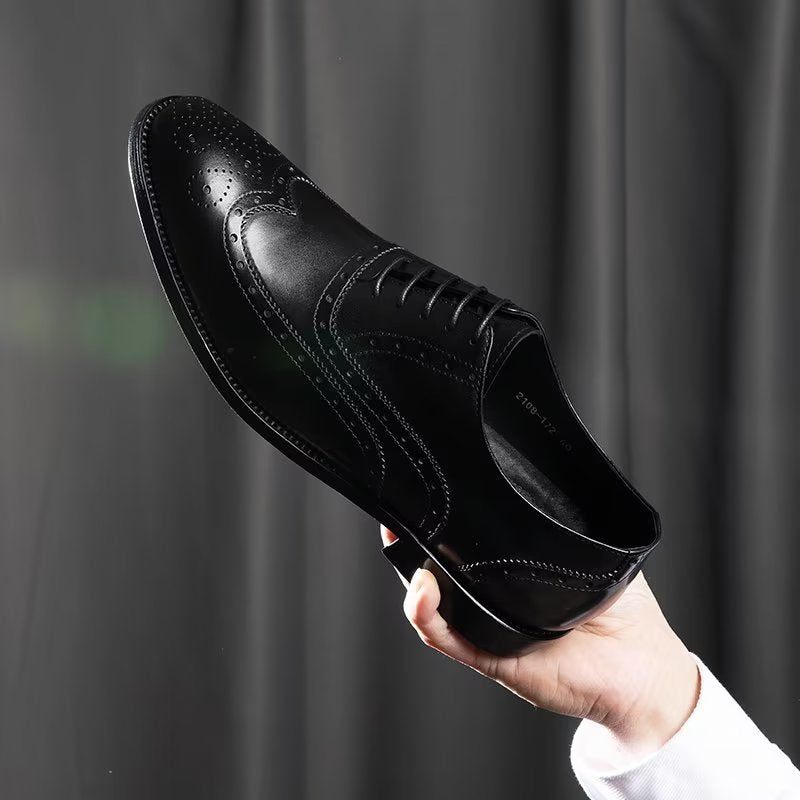 Sapatos Formais Masculinos Couro Luxuoso Brogue - Preto