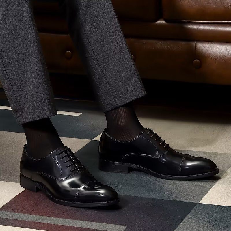 Sapatos Formais Masculinos Couro Luxuoso Com Bico Redondo Oxford - Preto