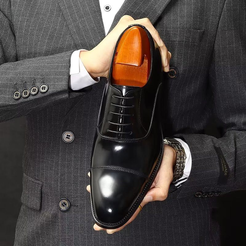 Sapatos Formais Masculinos Couro Luxuoso Com Bico Redondo Oxford - Preto