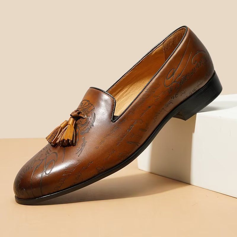 Sapatos Formais Masculinos Couro Luxuoso Com Deslizamento Em Sociais Brogue - Marrom