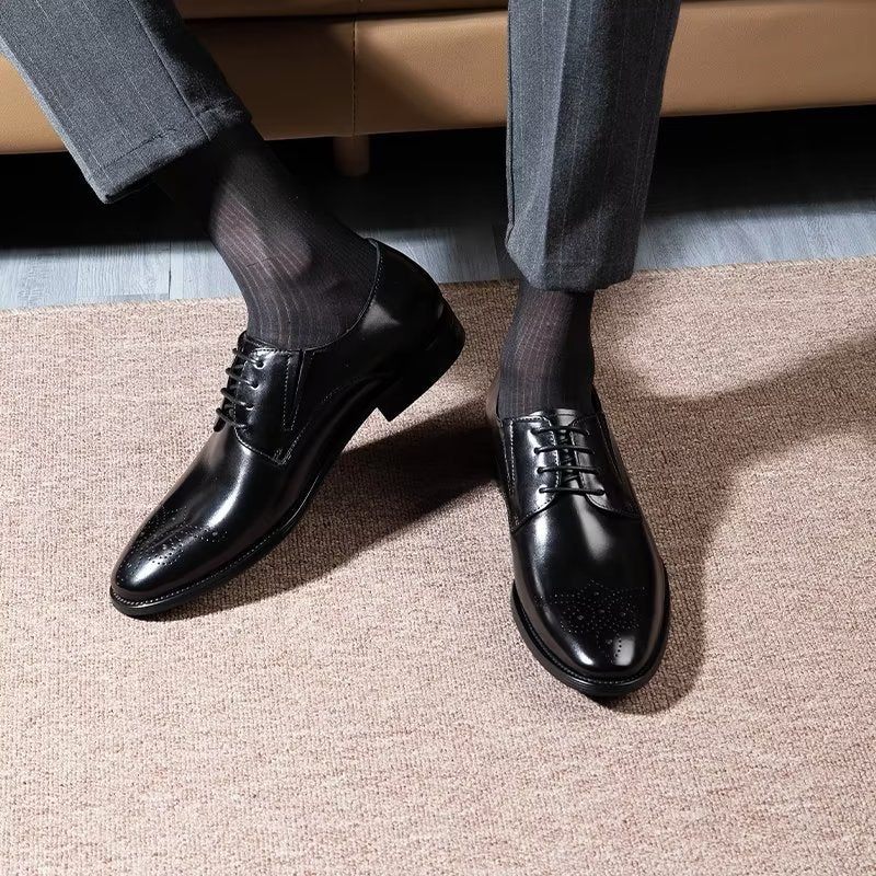 Sapatos Formais Masculinos Couro Vaca Refinado Brogue - Preto