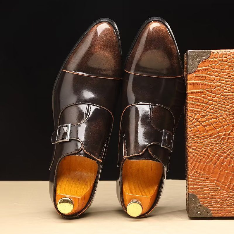 Sapatos Formais Masculinos Elegância Refinada Bico Fino Monkstrap Sociais - Café