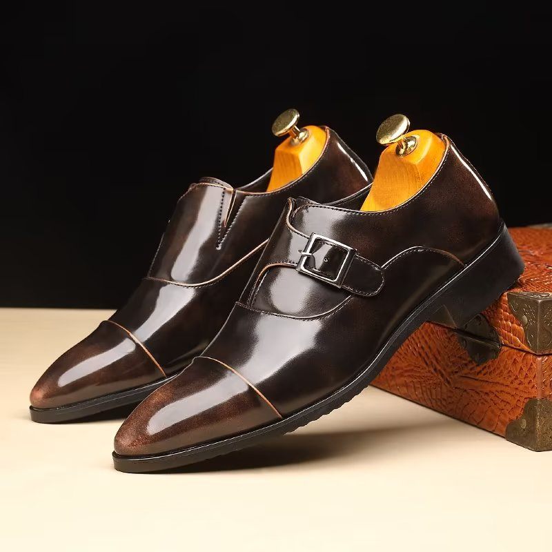 Sapatos Formais Masculinos Elegância Refinada Bico Fino Monkstrap Sociais - Café