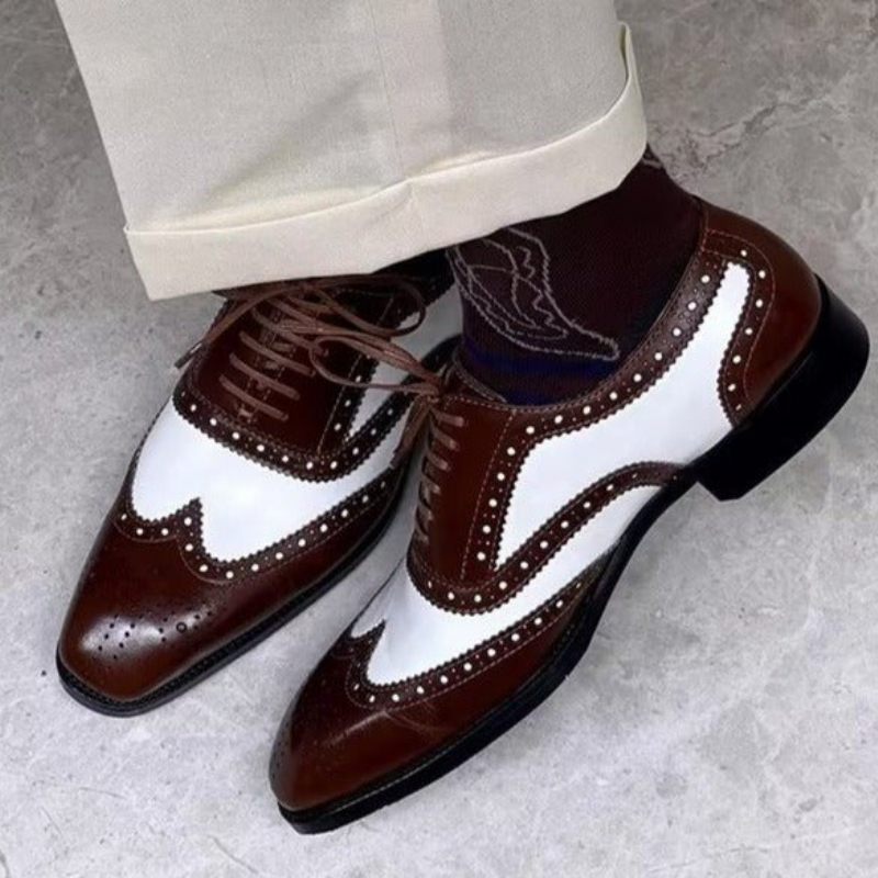 Sapatos Formais Masculinos Elegantes Britânicos Oxford Esculpindo Casamento Em Bloco - Marrom