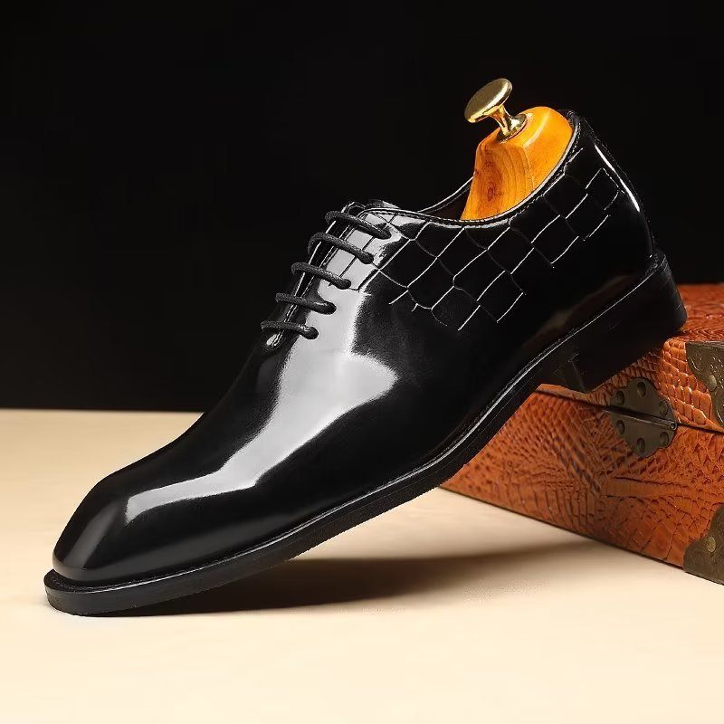 Sapatos Formais Masculinos Elegantes Com Textura Crocodilo Oxford - Preto