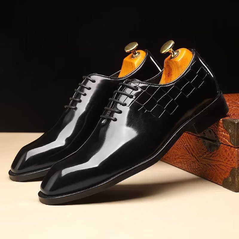 Sapatos Formais Masculinos Elegantes Com Textura Crocodilo Oxford - Preto