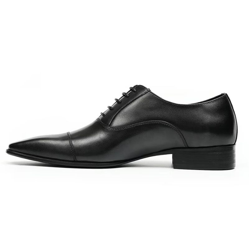 Sapatos Formais Masculinos Elegantes Corporativos Couro Britânico Esculpido - Preto