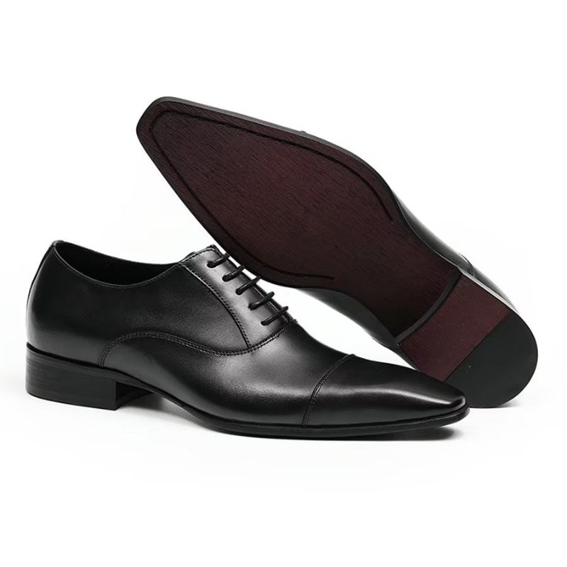 Sapatos Formais Masculinos Elegantes Corporativos Couro Britânico Esculpido - Preto