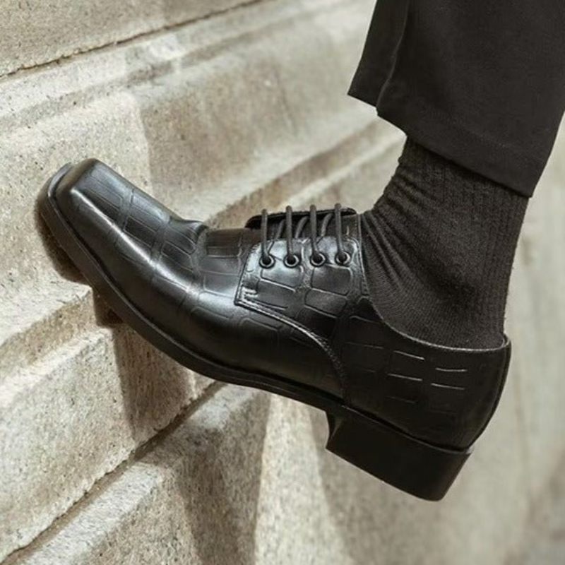 Sapatos Formais Masculinos Elegantes Couro Em Relevo Com Bico Quadrado E Cadarço - Preto