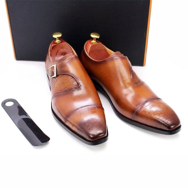 Sapatos Formais Masculinos Elegantes E Luxuosos Com Padrão Crocodilo Monkstrap - Café