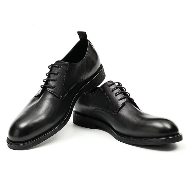 Sapatos Formais Masculinos Elegantes Esculpidos Em Couro Britânico Para Escritório - Preto