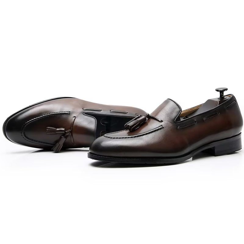 Sapatos Formais Masculinos Elegantes Oxford Couro Estilo Brogue Com Borla - Café