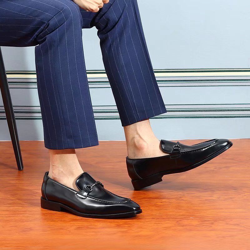 Sapatos Formais Masculinos Elegantes Sociais Couro Sem Cadarço - Preto