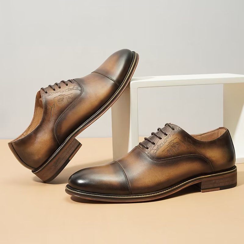 Sapatos Formais Masculinos Estilo Sofisticado Brogue Couro Genuíno - Café