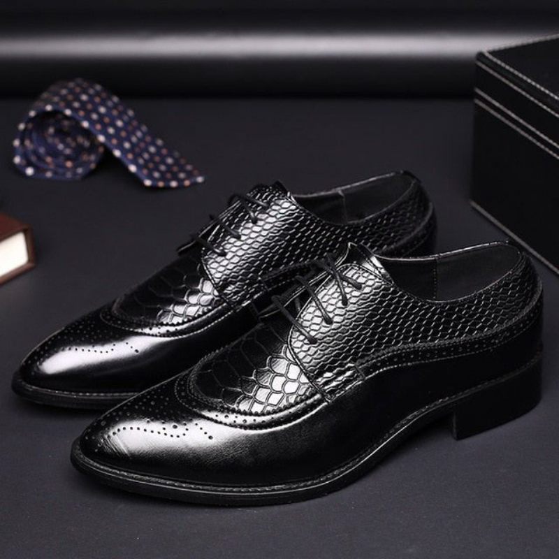 Sapatos Formais Masculinos Jacaré Luxo Rendas Brogue Sociais - Preto