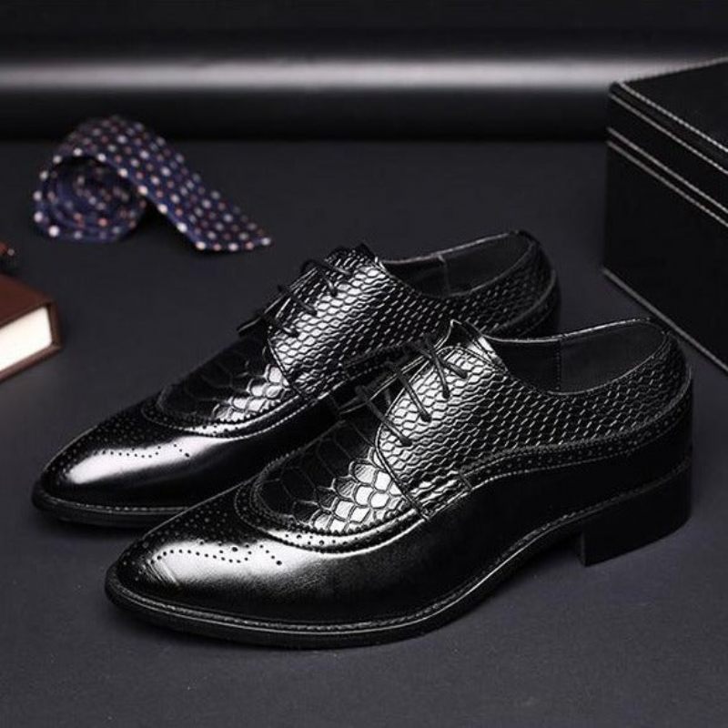 Sapatos Formais Masculinos Jacaré Luxo Rendas Brogue Sociais - Preto