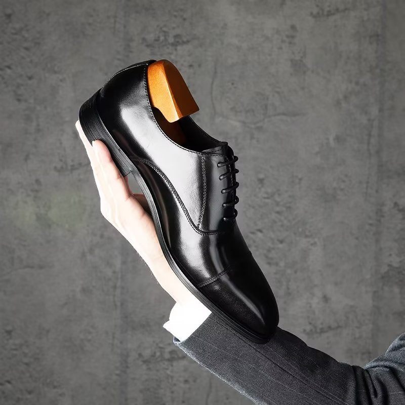 Sapatos Formais Masculinos Luxo Com Padrão Liso Oxford - Preto