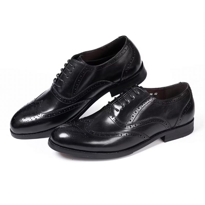 Sapatos Formais Masculinos Metropolitan Mastery Couro Lace-ups - Preto