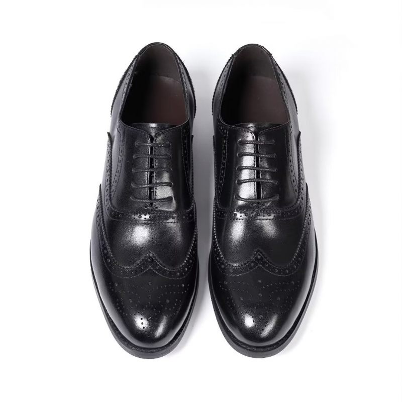 Sapatos Formais Masculinos Metropolitan Mastery Couro Lace-ups - Preto