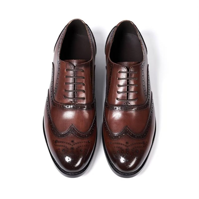 Sapatos Formais Masculinos Metropolitan Mastery Couro Lace-ups - Marrom