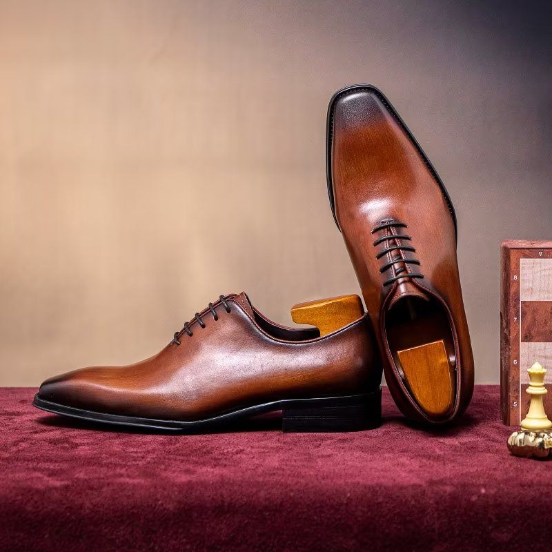 Sapatos Formais Masculinos Opulentos E Lisos Com Padrão Oxford - Café