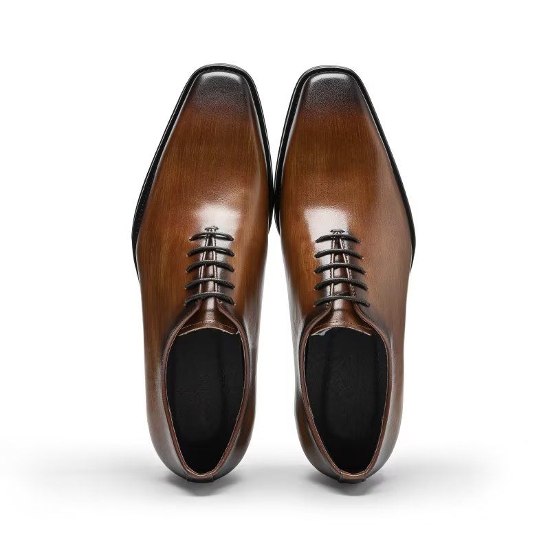 Sapatos Formais Masculinos Opulentos E Lisos Com Padrão Oxford - Café