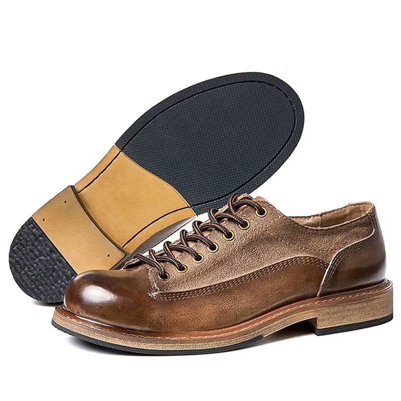 Sapatos Formais Masculinos Opulentos Em Relevo Com Cordões E Bico Redondo - Café