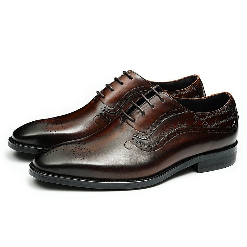 Sapatos Formais Masculinos Opulentos Esculpidos Brogue Biqueira Pontuda Com Cadarços - Café