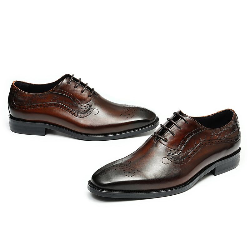 Sapatos Formais Masculinos Opulentos Esculpidos Brogue Biqueira Pontuda Com Cadarços - Café