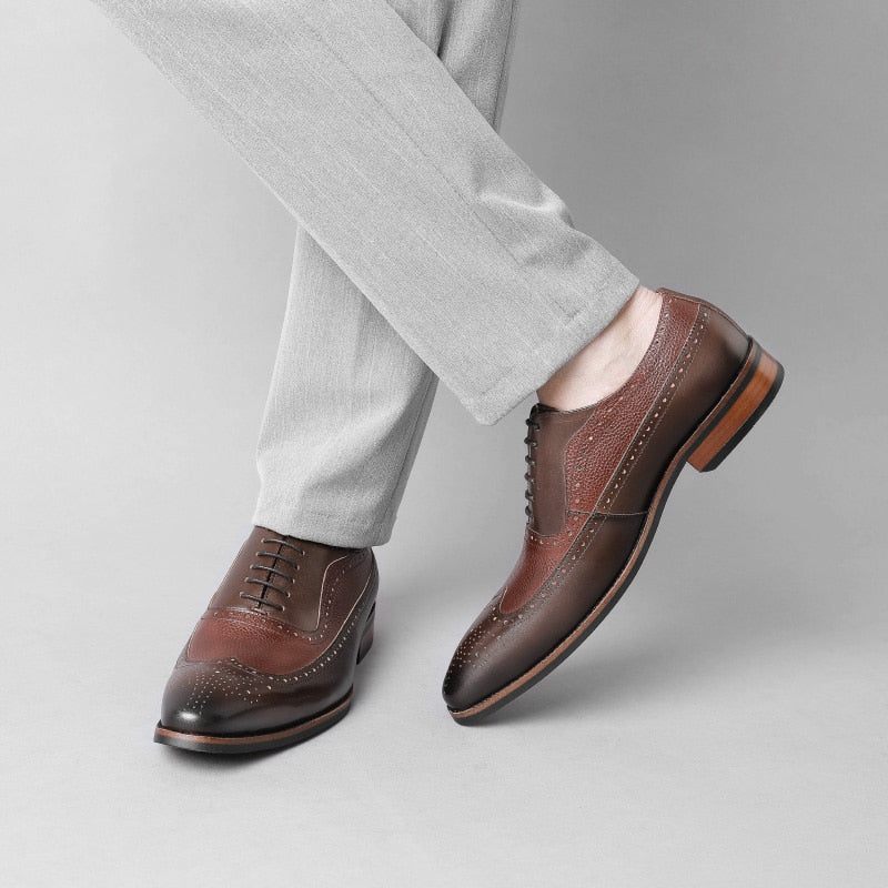 Sapatos Formais Masculinos Pontiagudos Com Cadarço Brogues - Café