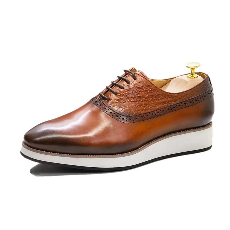 Sapatos Formais Masculinos Requintados Com Textura Crocodilo Oxford - Café