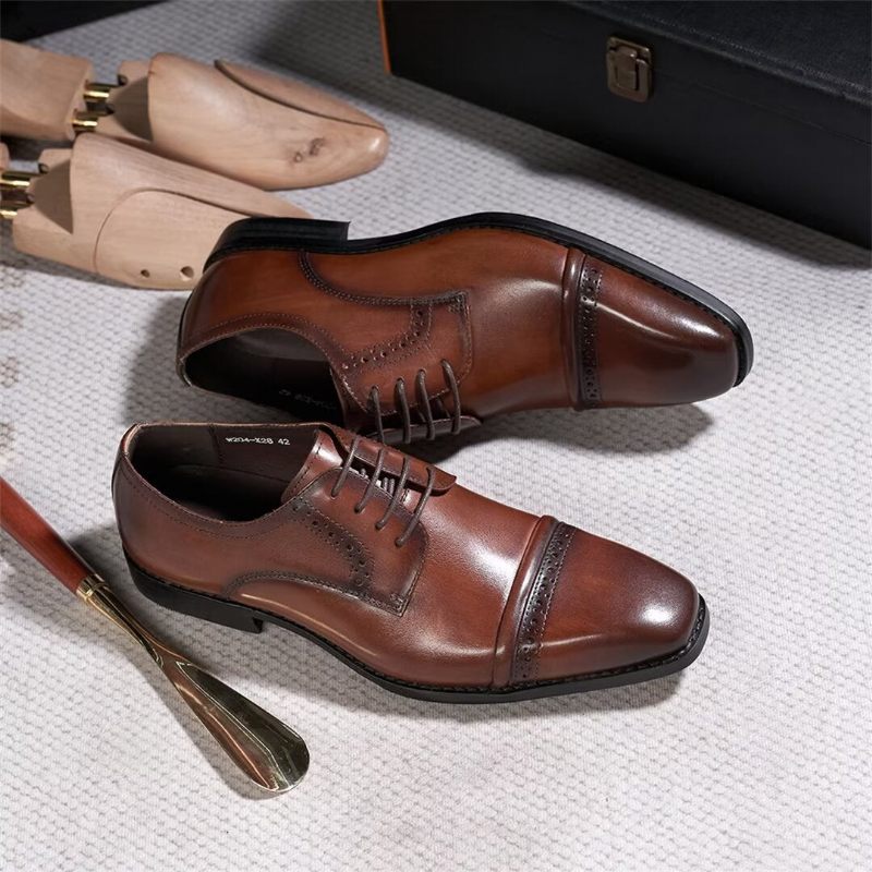 Sapatos Formais Masculinos Sociais Couro Com Apelo Executivo - Marrom