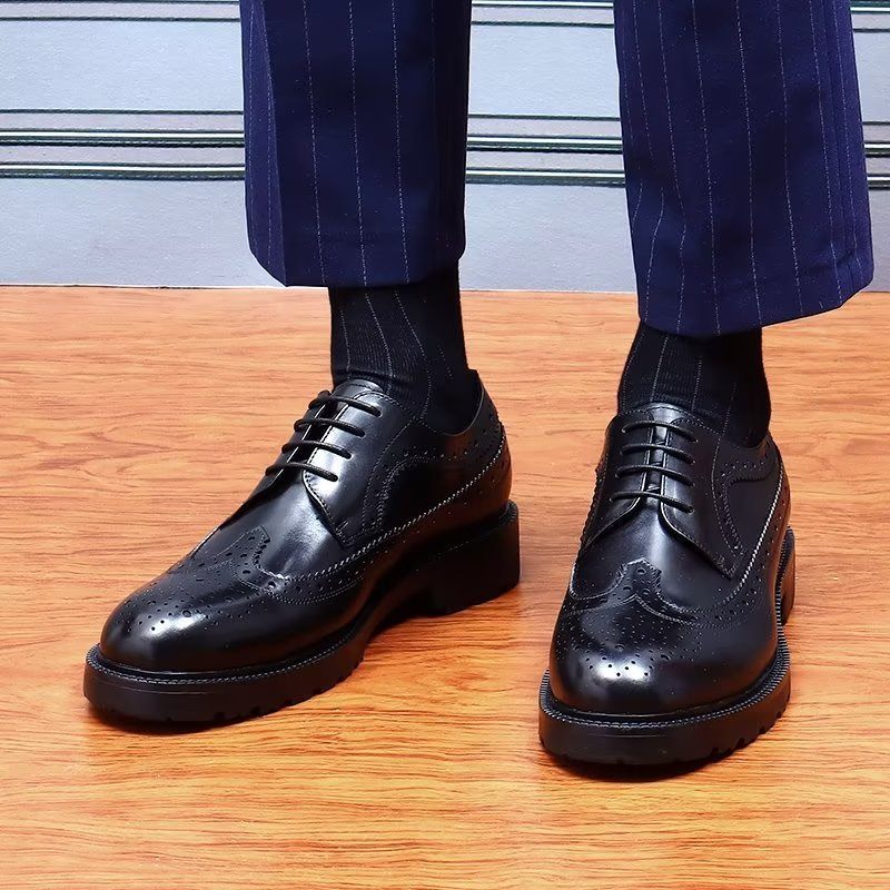 Sapatos Formais Masculinos Sociais Couro Vaca Requintados - Preto