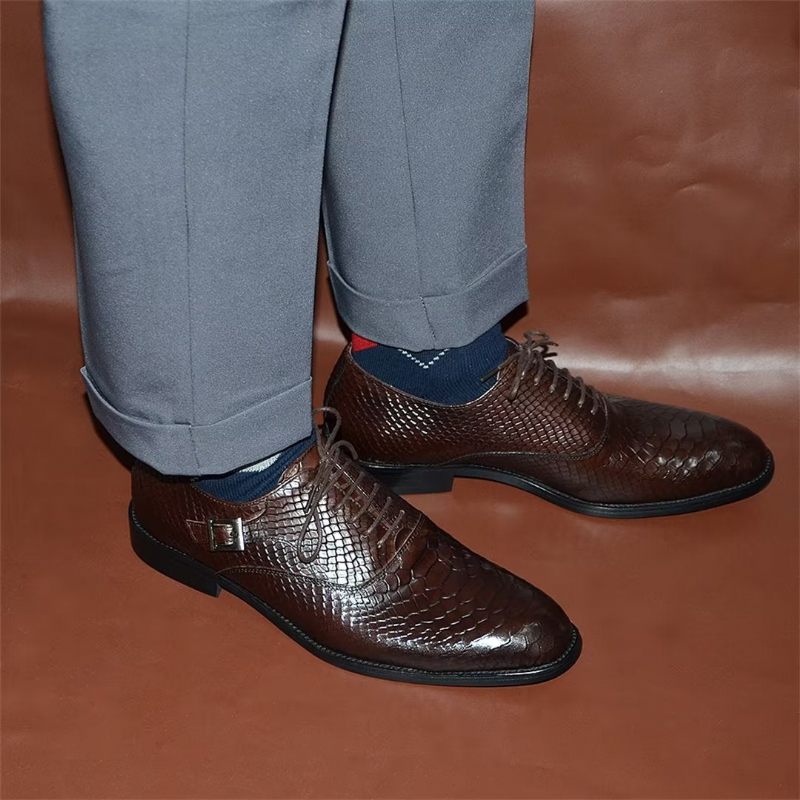 Sapatos Formais Masculinos Sofisticação Urbana Sociais Com Cordões - Café