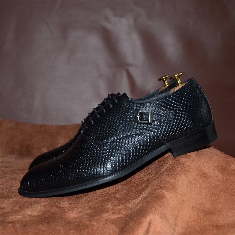 Sapatos Formais Masculinos Sofisticação Urbana Sociais Com Cordões - Preto