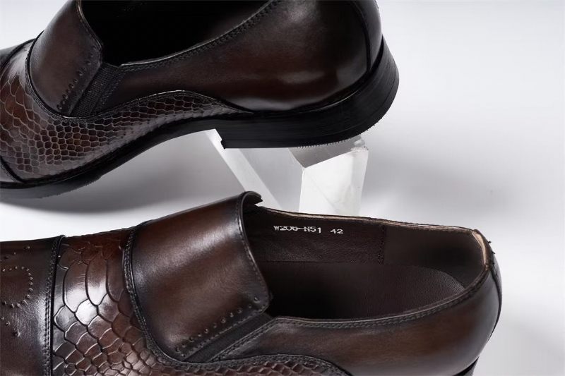 Sapatos Formais Masculinos Sofisticados Slip-on Elegância Em Couro - Café