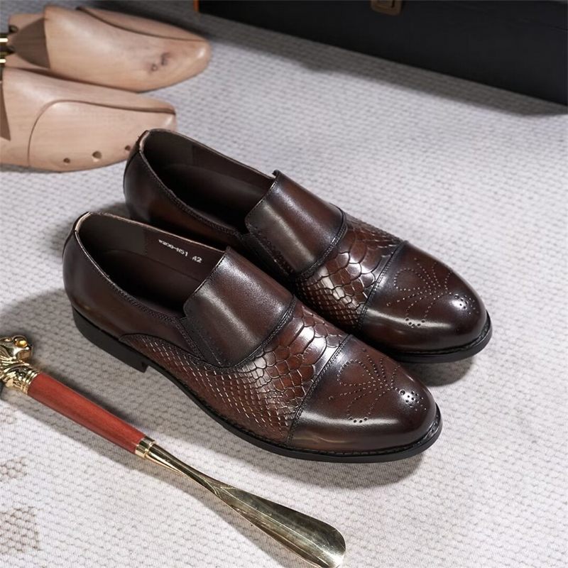 Sapatos Formais Masculinos Sofisticados Slip-on Elegância Em Couro - Café