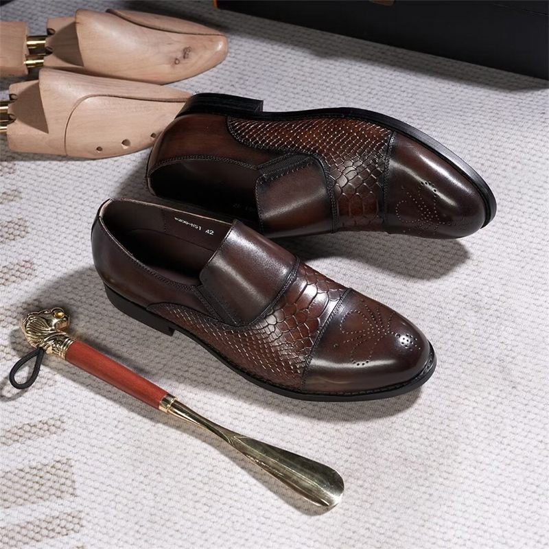 Sapatos Formais Masculinos Sofisticados Slip-on Elegância Em Couro - Café